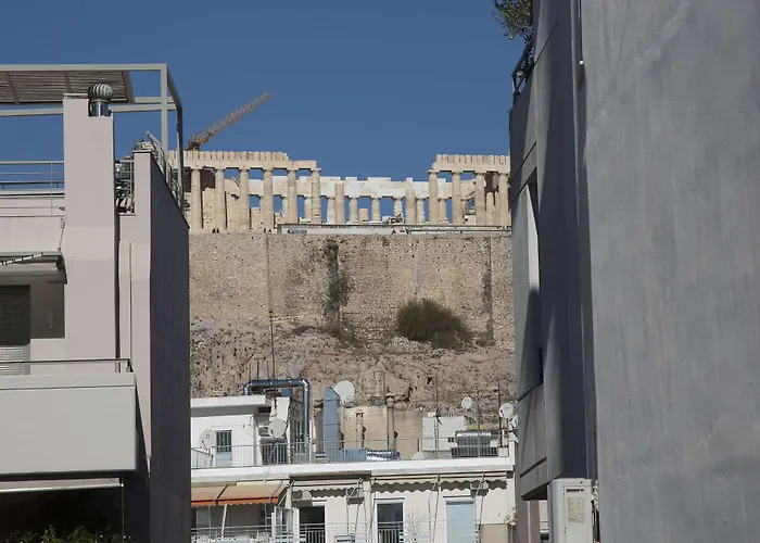 Exceptional Penthouse Close To Acropolis Museum By Ghh